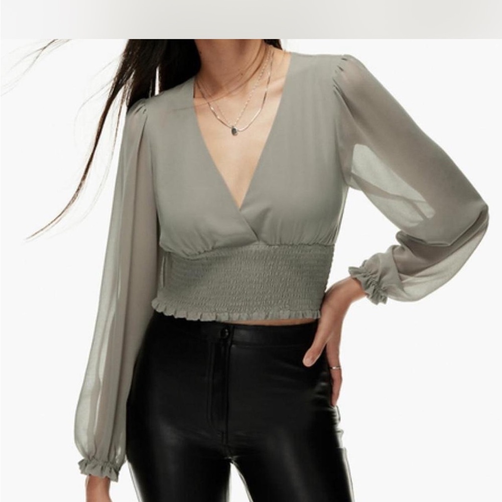 Aritzia Wilfred Wistful Long Sleeve Blouse